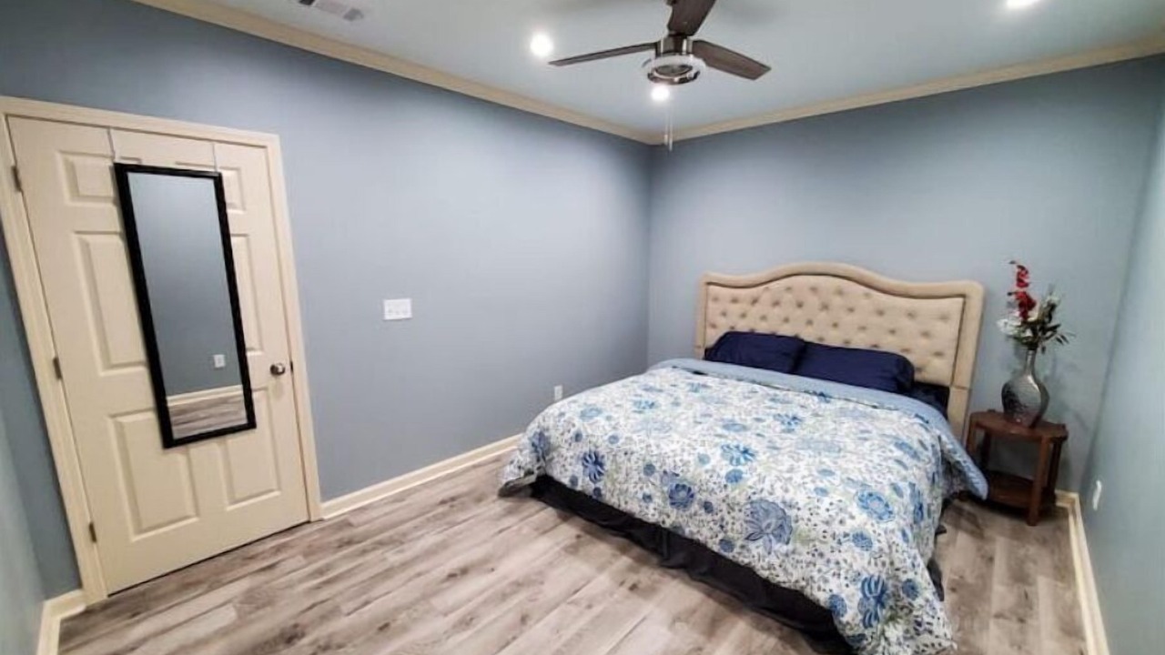 Photo of Bedroom in Lawrenceville