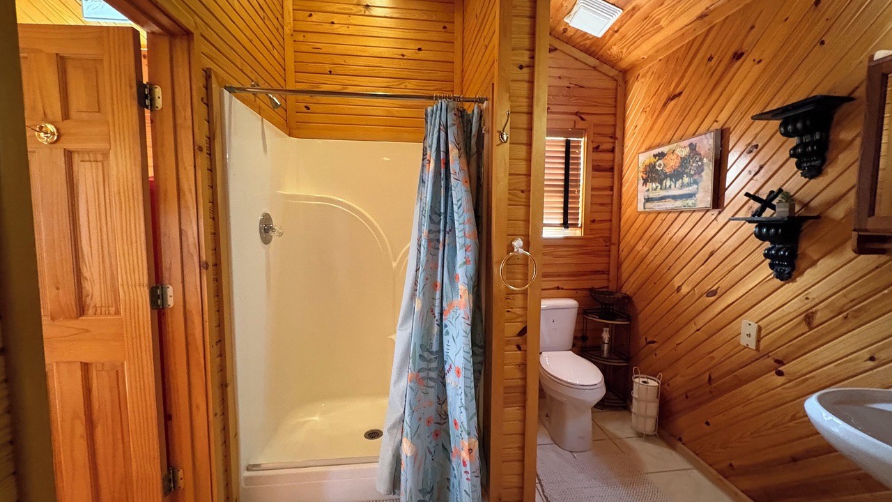 Photo of Bathroom in Pleasant Grove