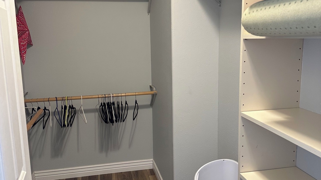 Photo of Others in Weiser