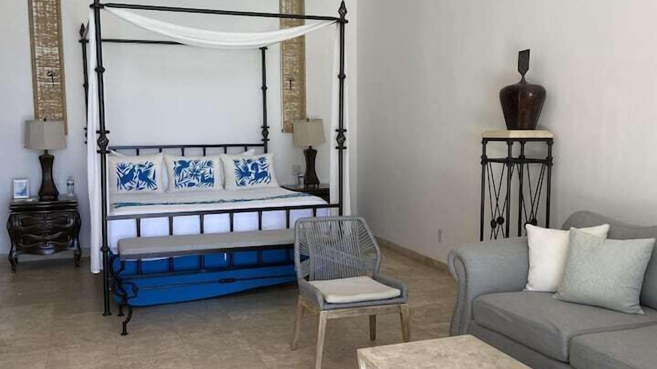 Photo of Others in Ensenada Los Muertos