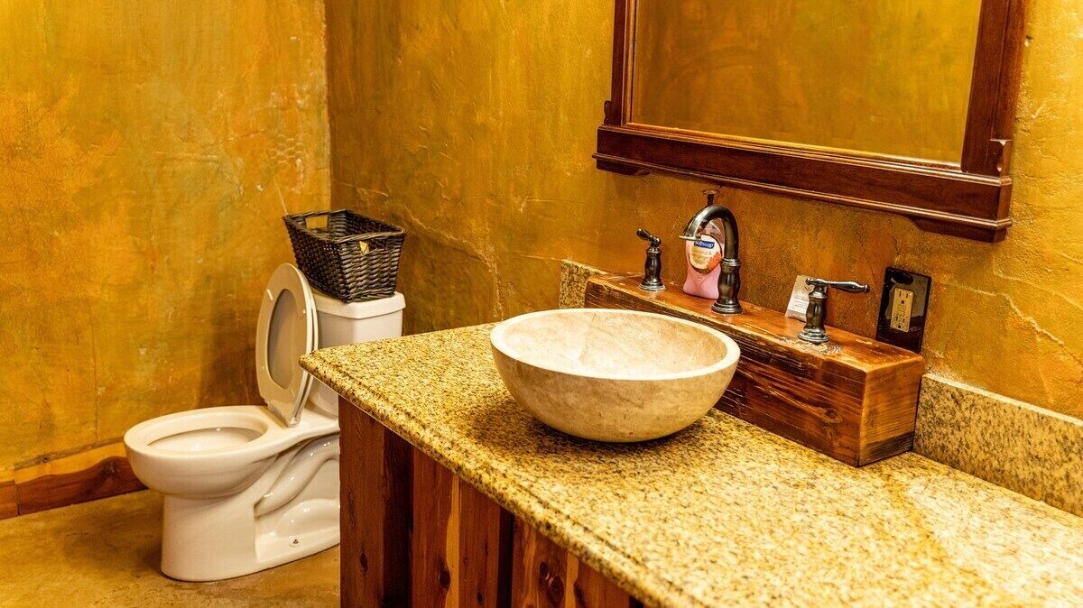 Photo of Bathroom in Satin