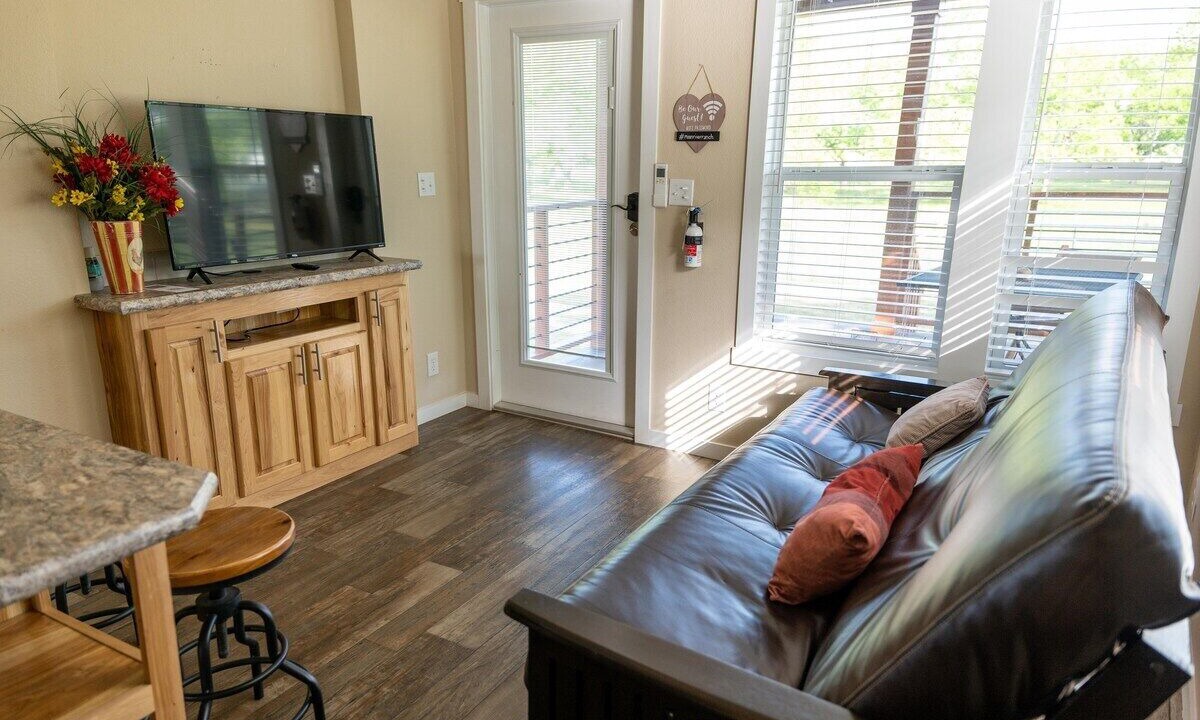 Photo of Livingroom in Satin
