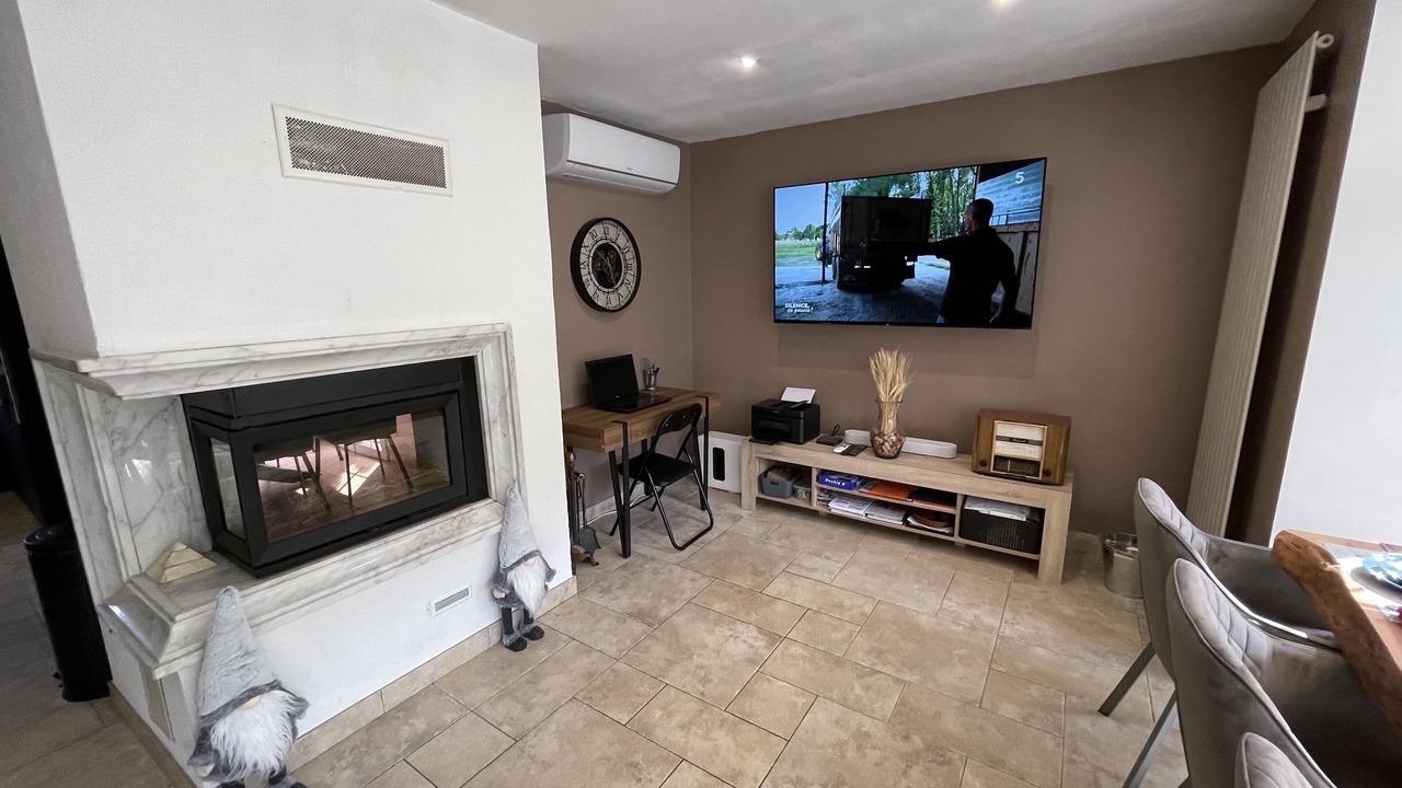 Photo of Livingroom in Figeac