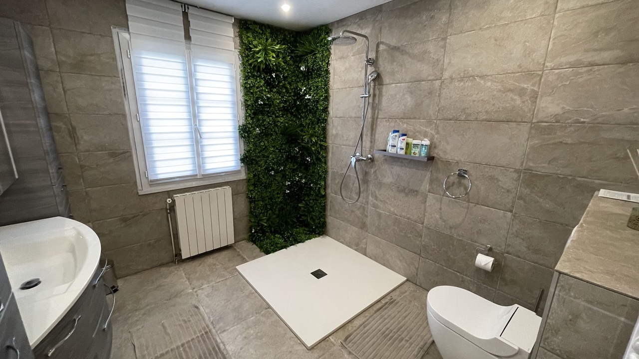 Photo of Bathroom in Figeac