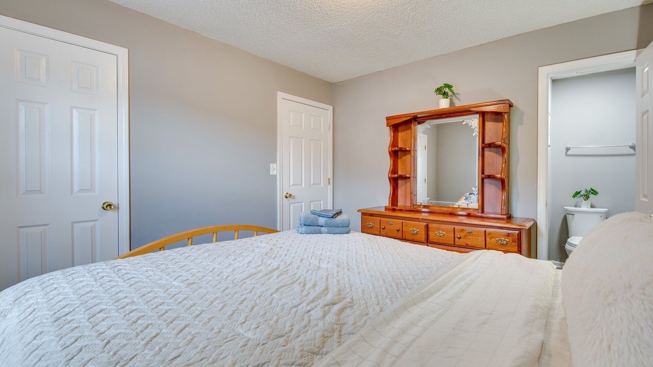 Photo of Bedroom in Cedartown