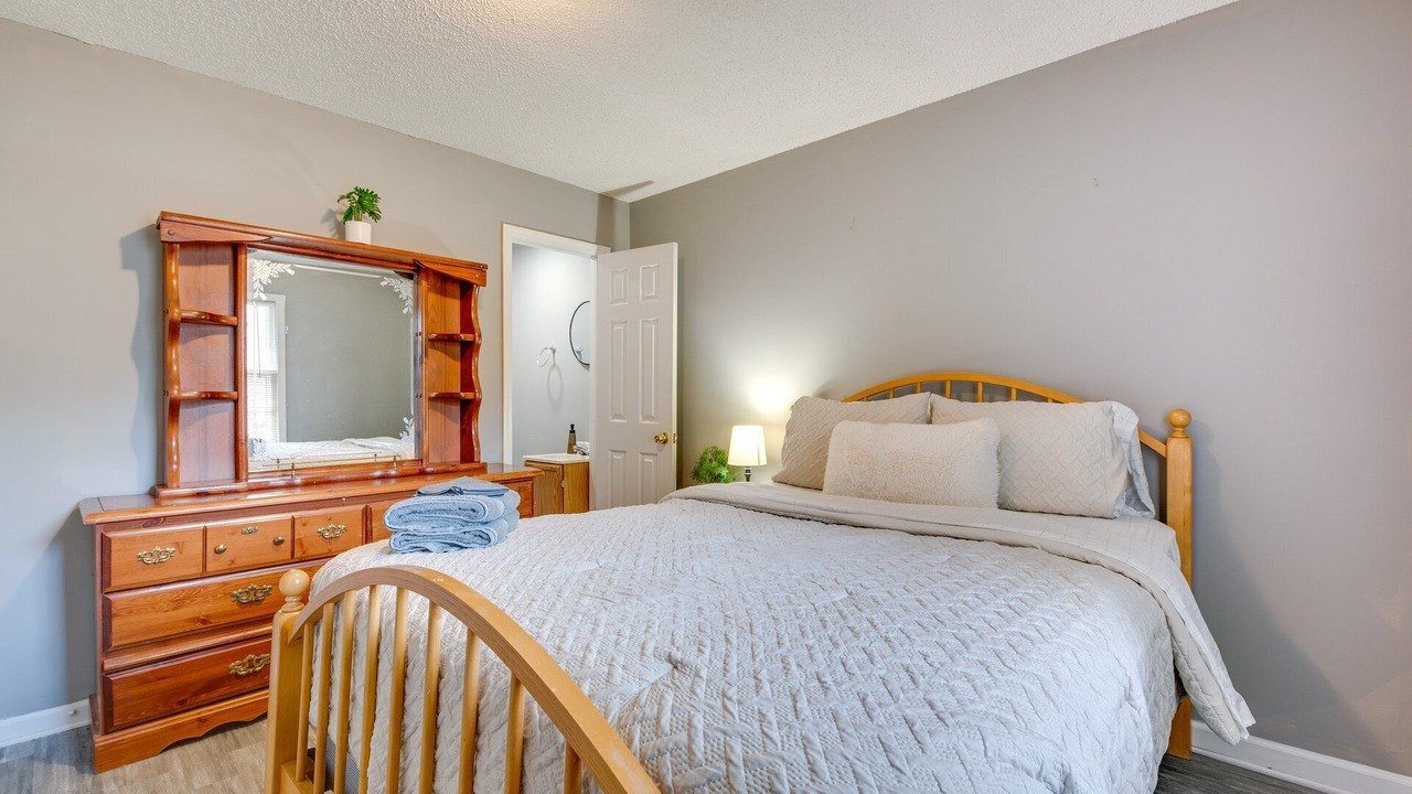 Photo of Bedroom in Cedartown
