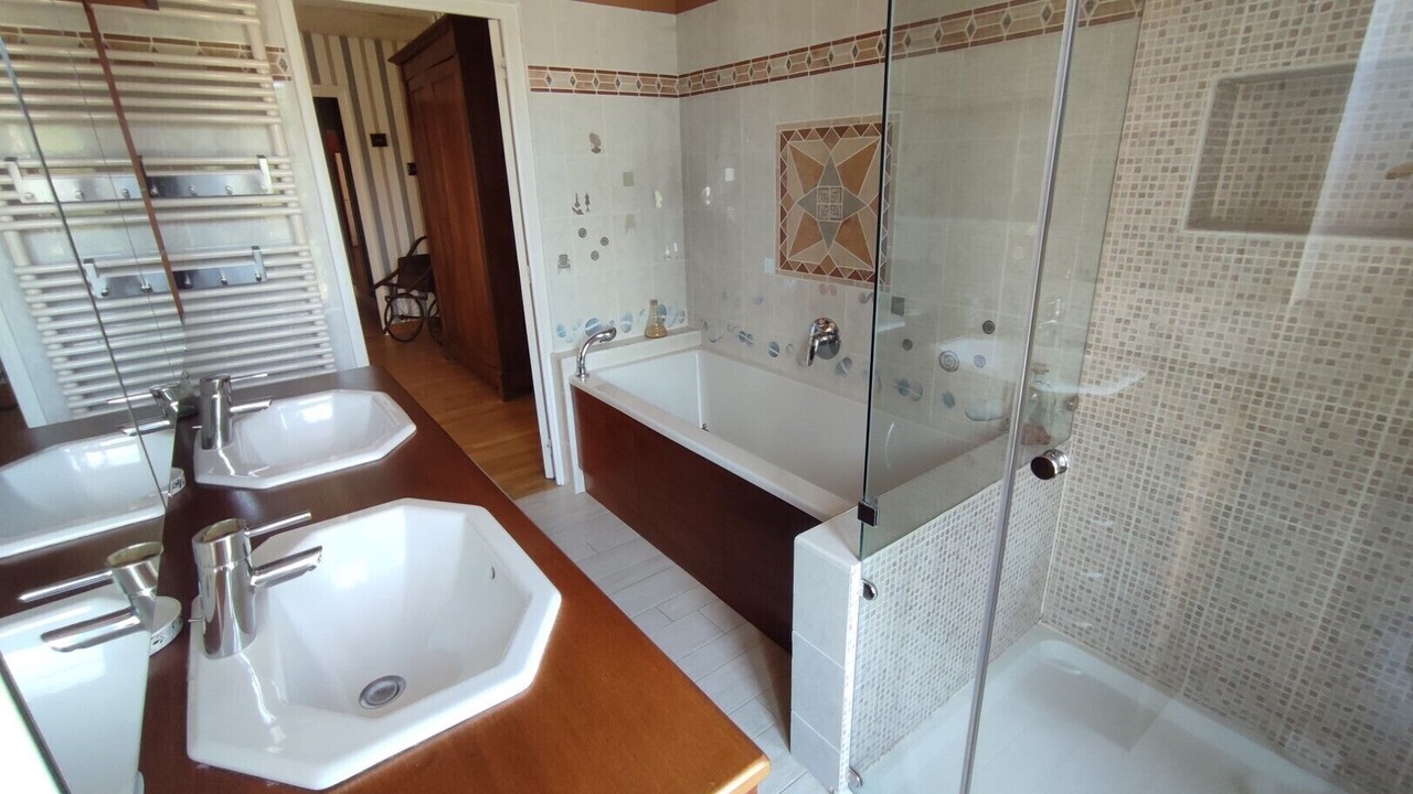 Photo of Bathroom in Richebourg