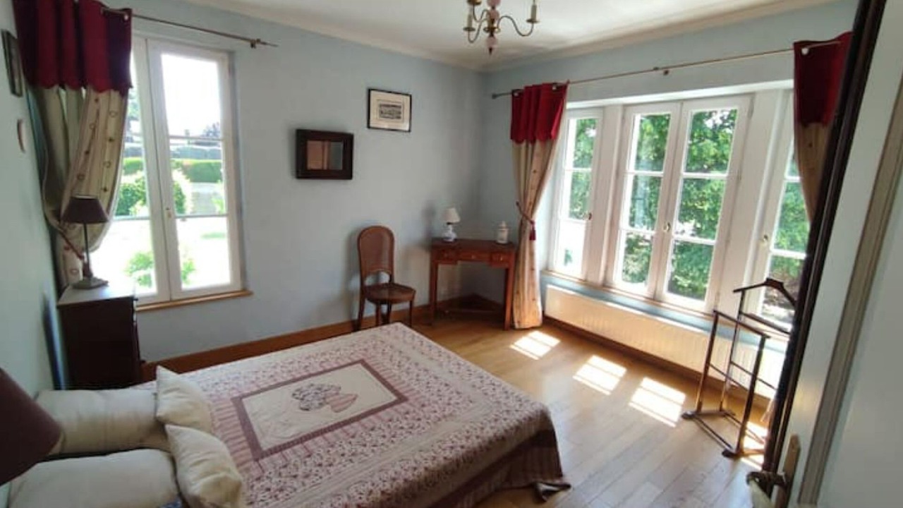 Photo of Bedroom in Richebourg