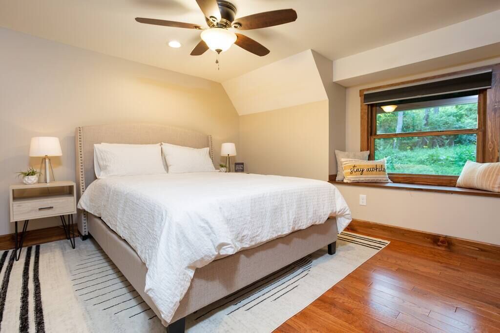 Photo of Others in Mount Vernon