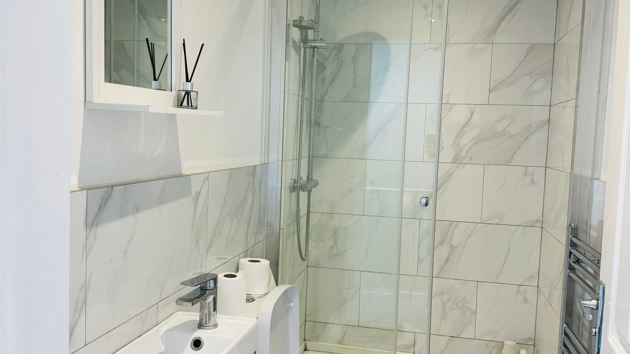 Photo of Bathroom in Oxford