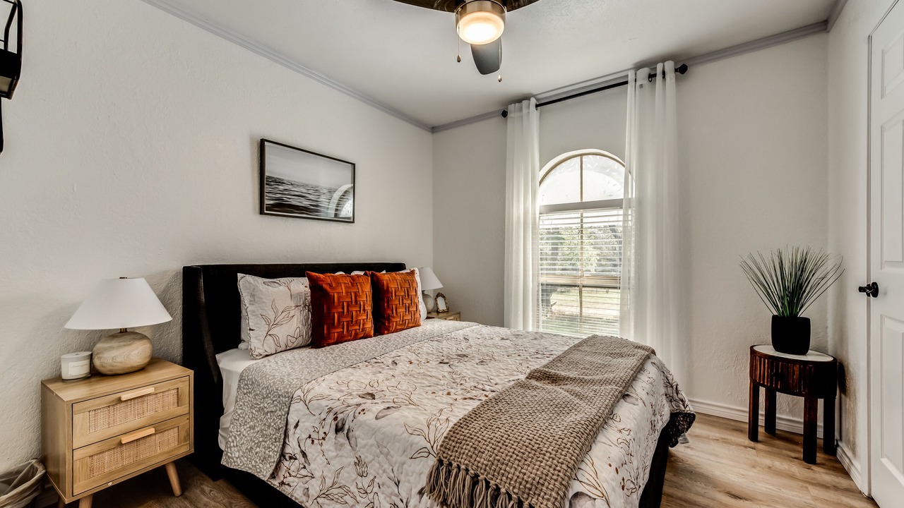 Photo of Bedroom in Weatherford