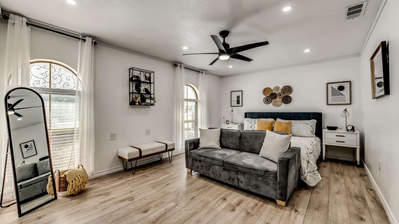 Photo of Bedroom in Weatherford