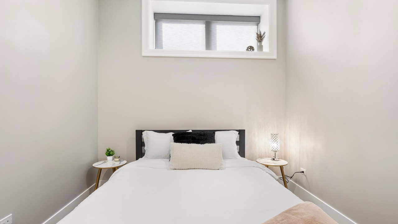 Photo of Bedroom in Wicker Park