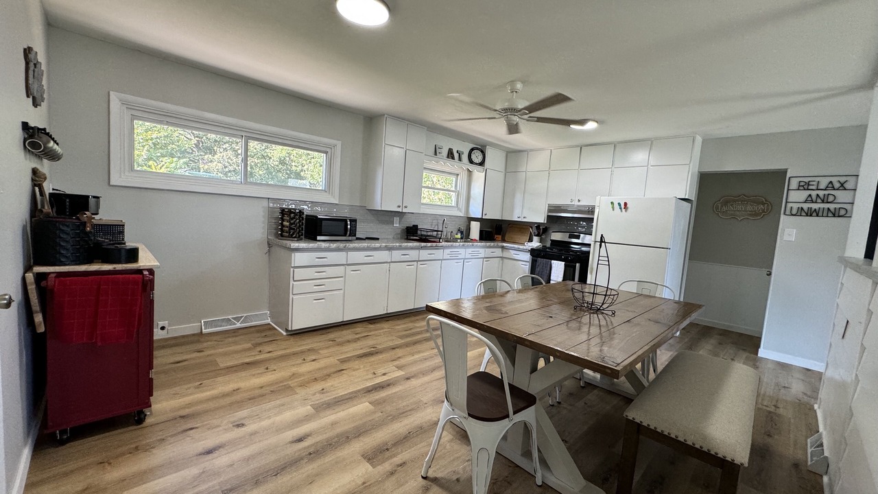 Photo of Kitchen in St. Peters