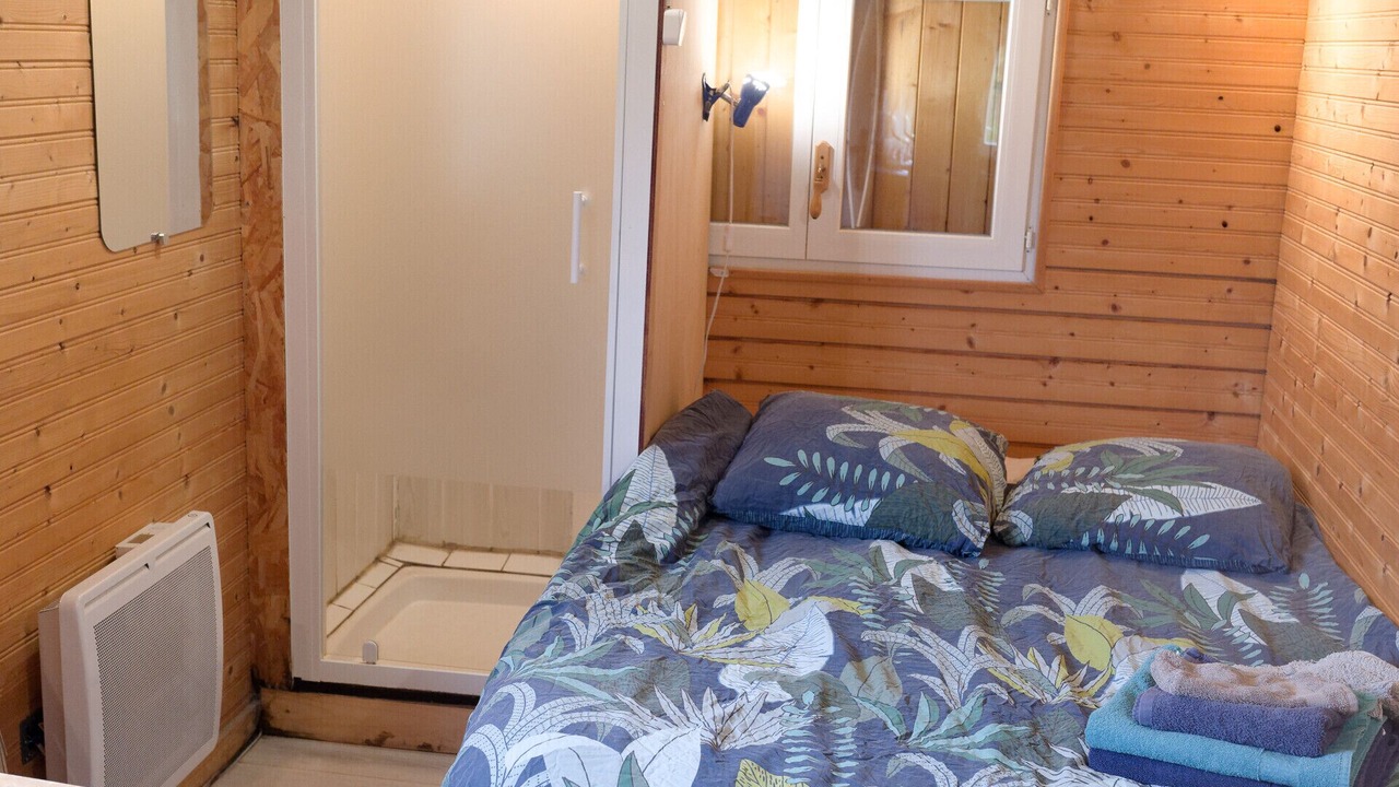 Photo of Bedroom in Saint-Dye-sur-Loire