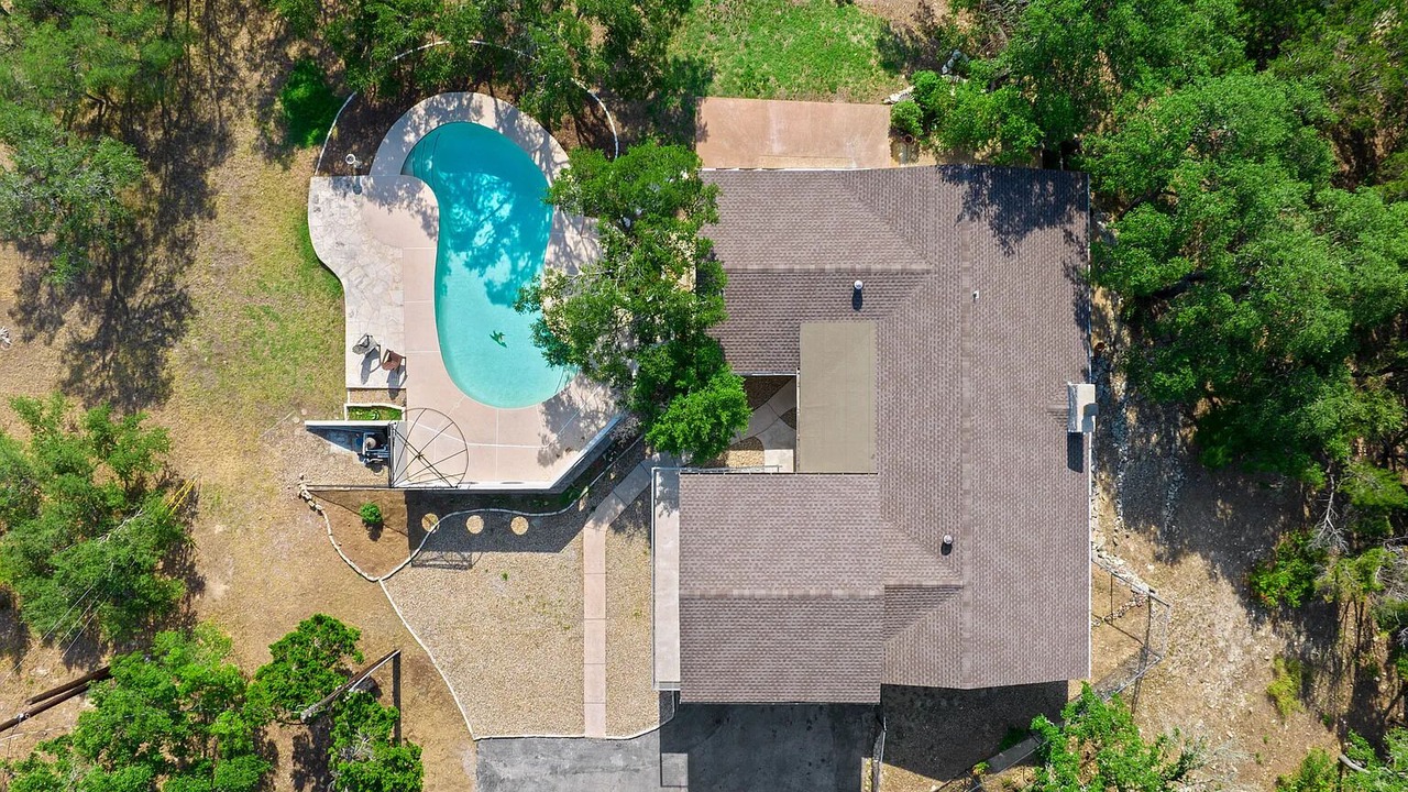 Photo of Outdoor in McNeil