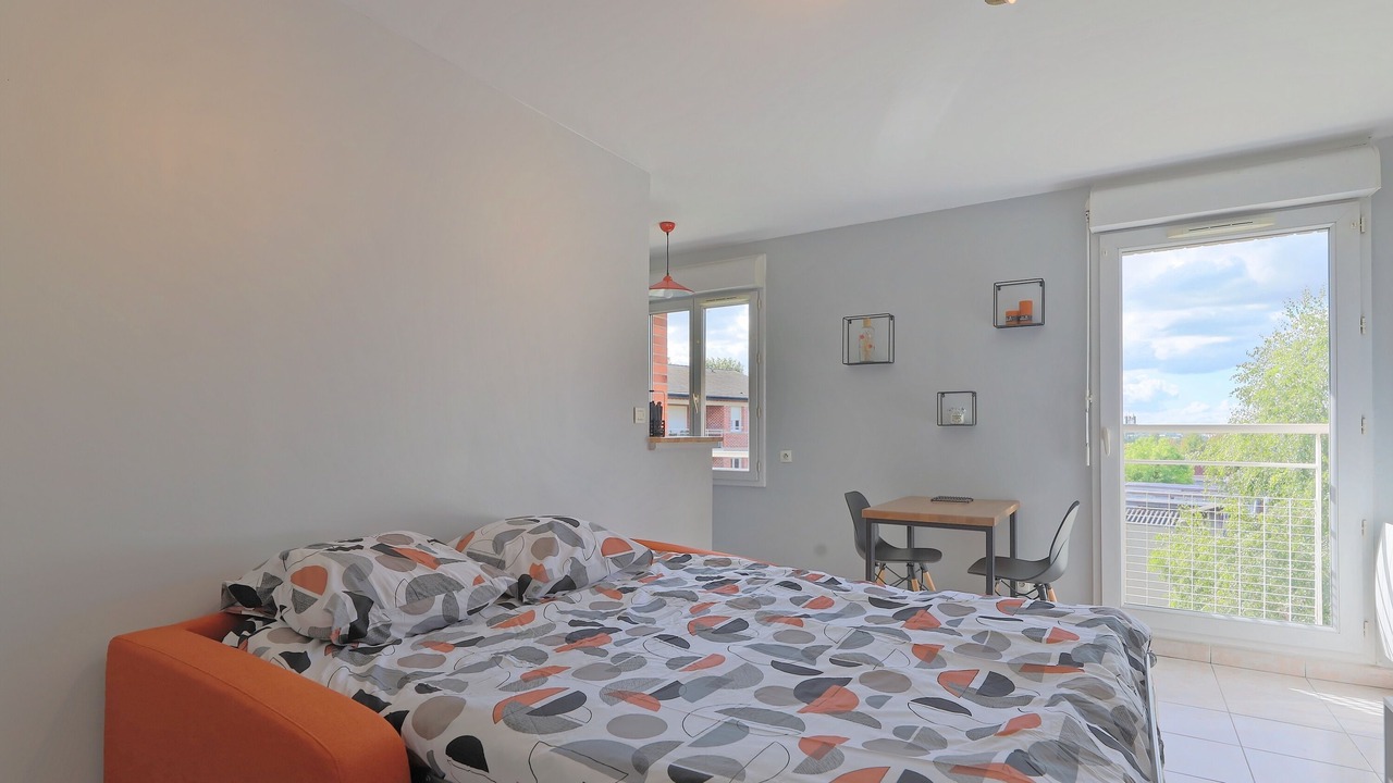 Photo of Bedroom in Valenciennes
