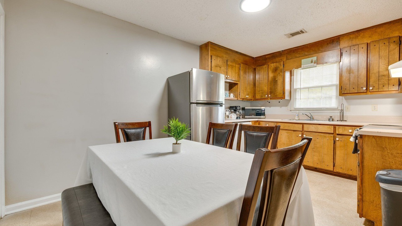 Photo of Kitchen in Cedartown