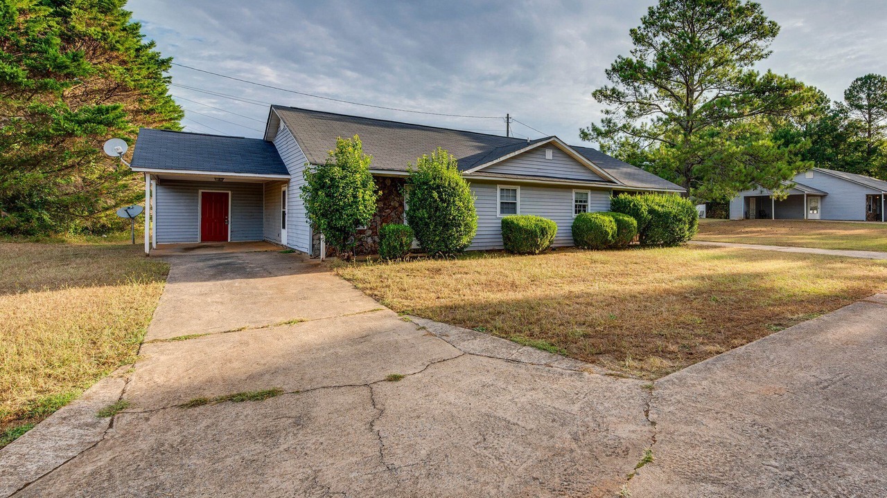 Photo of Outdoor in Cedartown