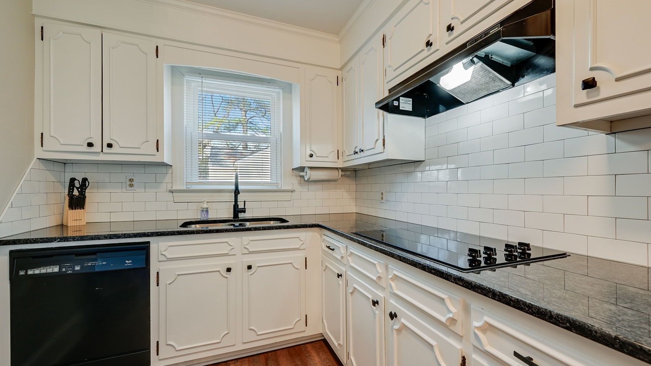 Photo of Kitchen in Winterville