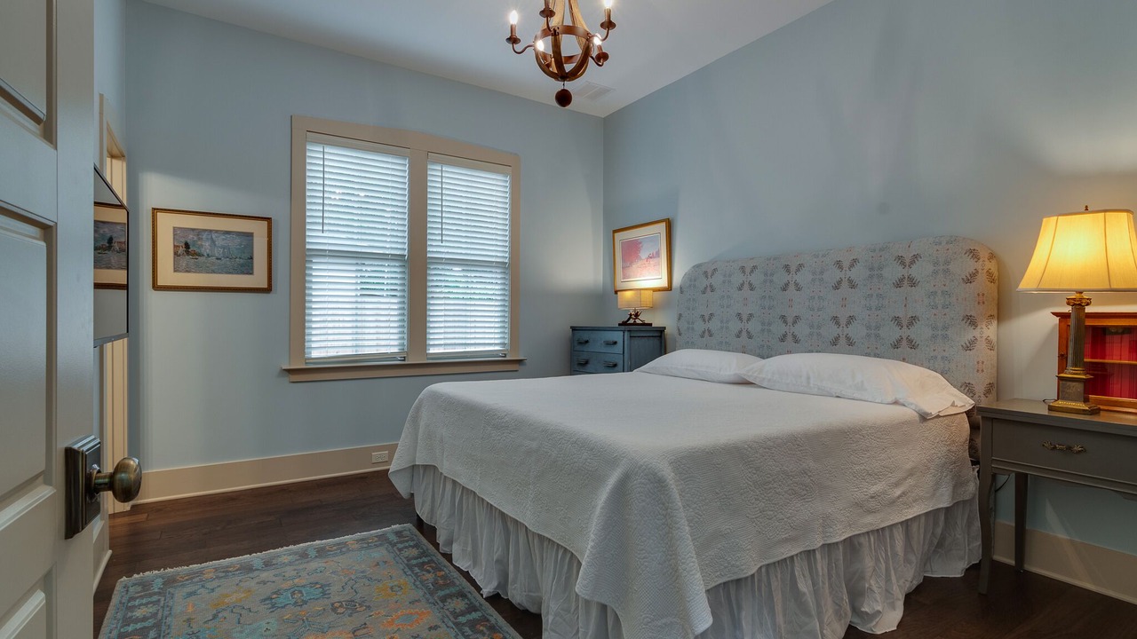 Photo of Bedroom in Lenox