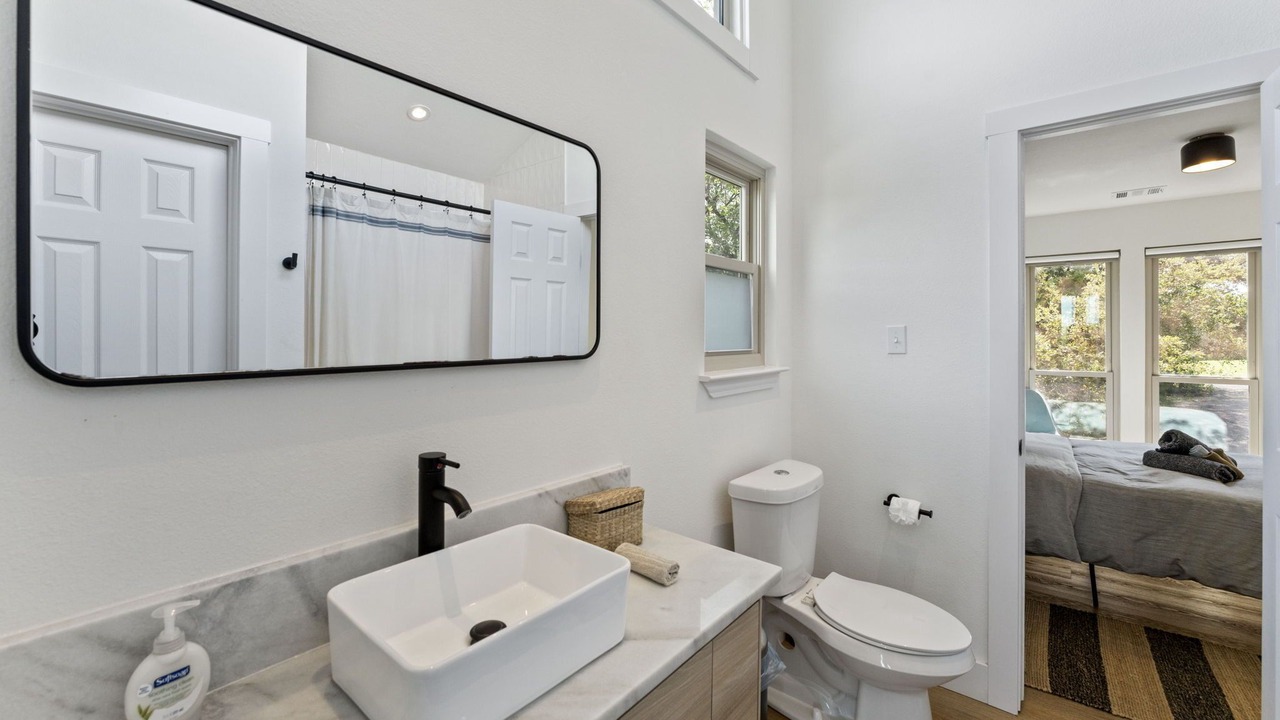 Photo of Bathroom in Leander