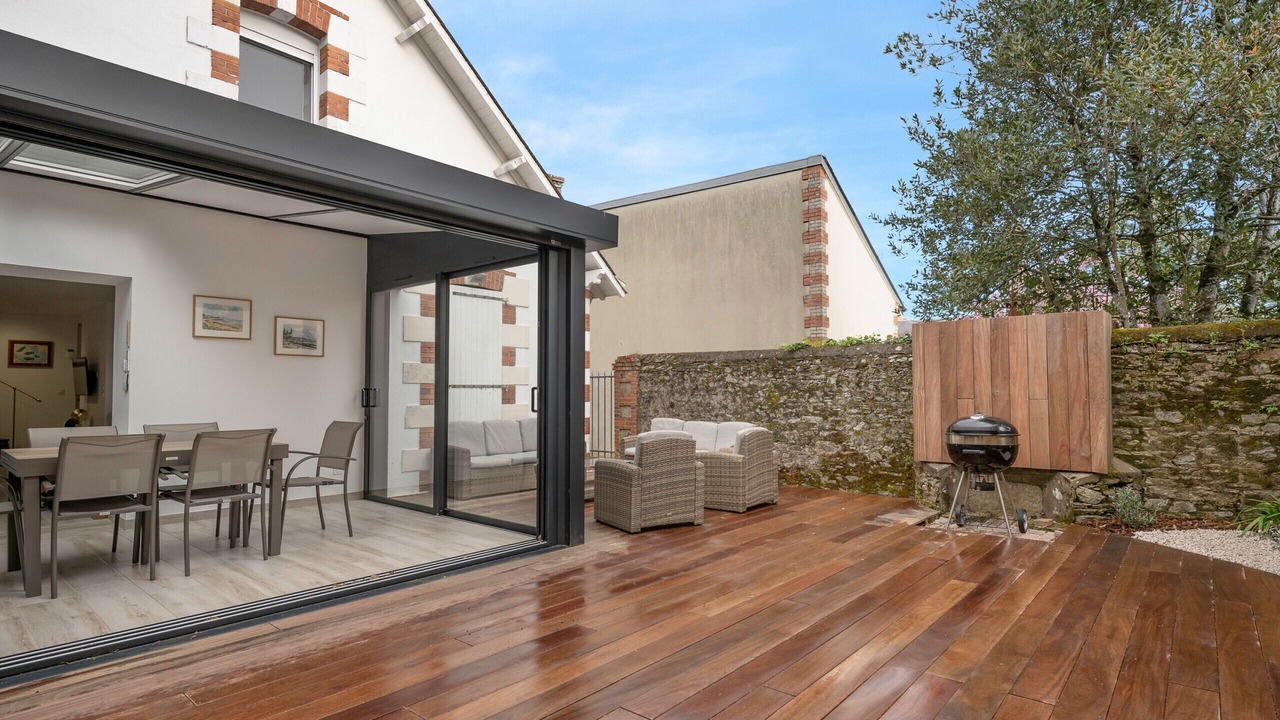 Photo of Outdoor in Saint-Michel-Chef-Chef