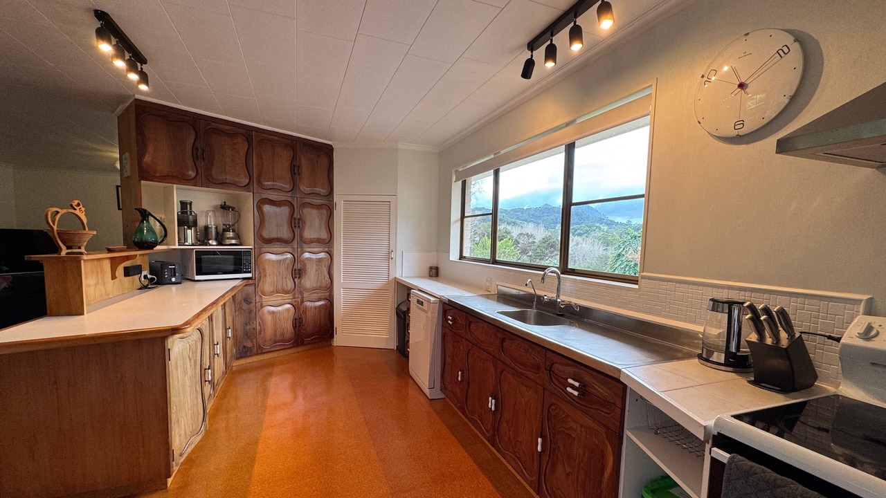 Photo of Kitchen in Thames