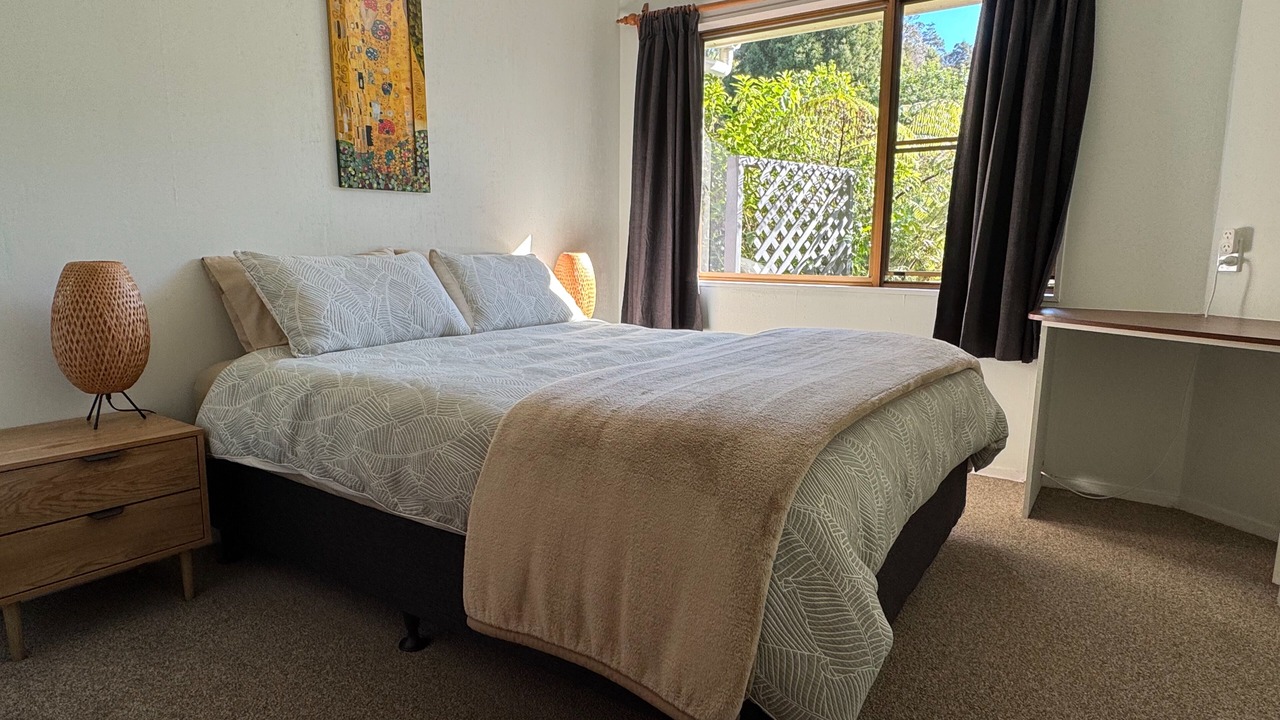 Photo of Bedroom in Thames