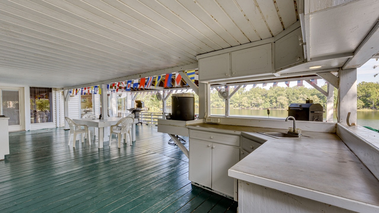 Photo of Outdoor in Jonesville