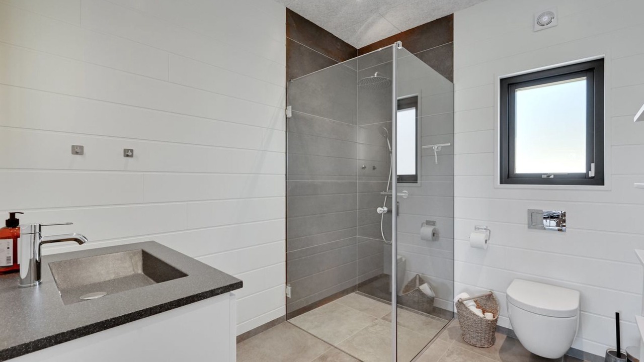 Photo of Bathroom in Skjern