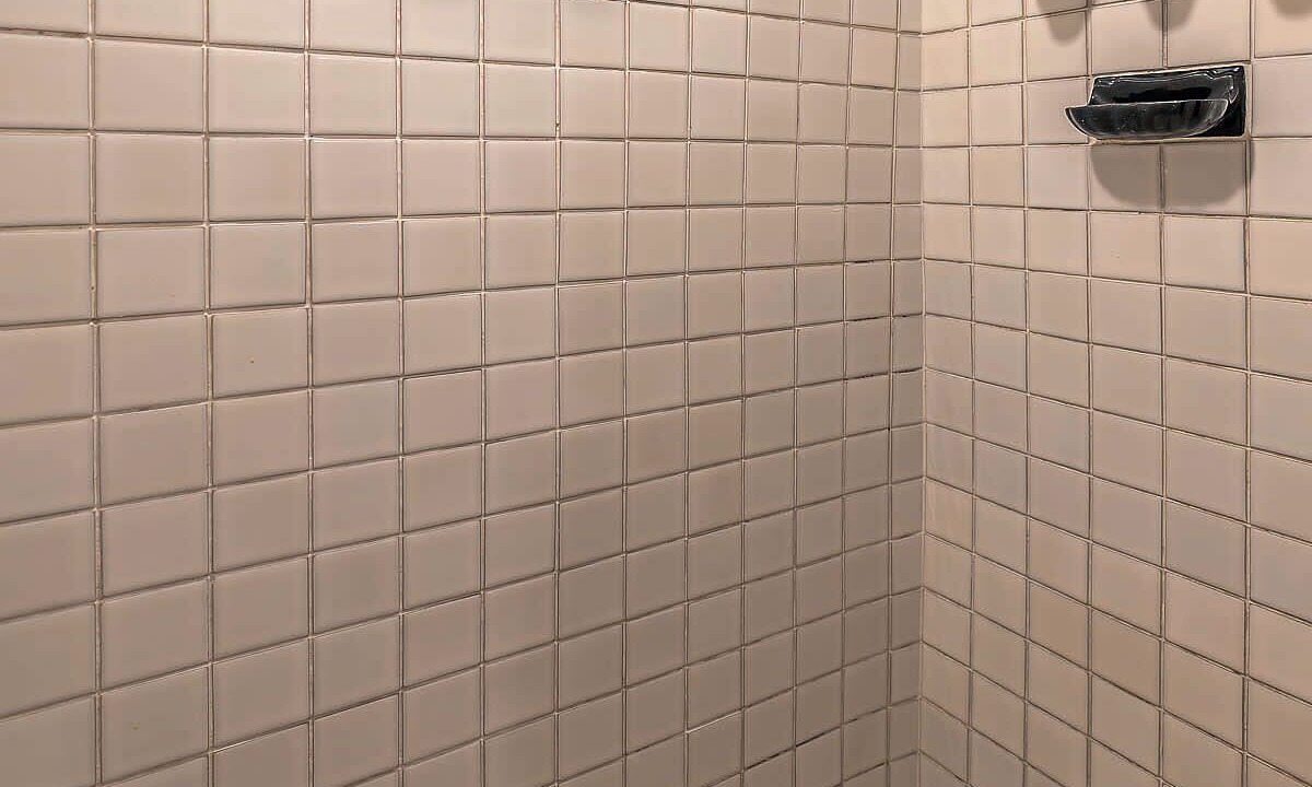 Photo of Bathroom in Sam Hughes