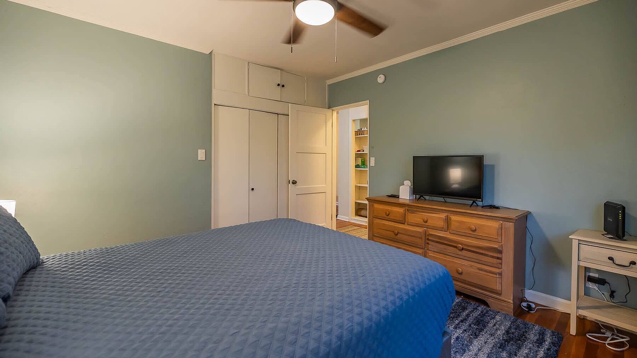 Photo of Bedroom in Sam Hughes