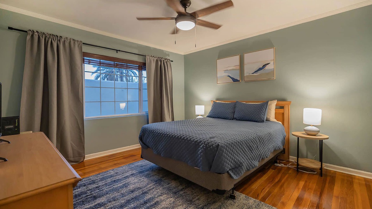 Photo of Bedroom in Sam Hughes
