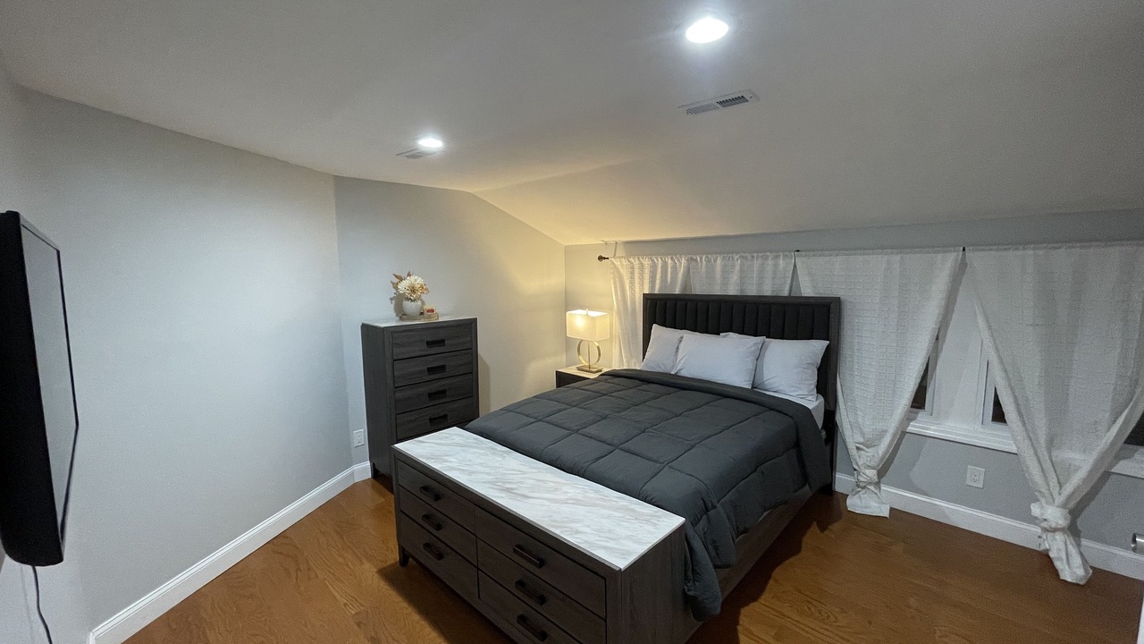 Photo of Bedroom in Ampere