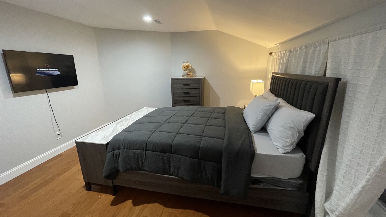 Photo of Bedroom in Ampere