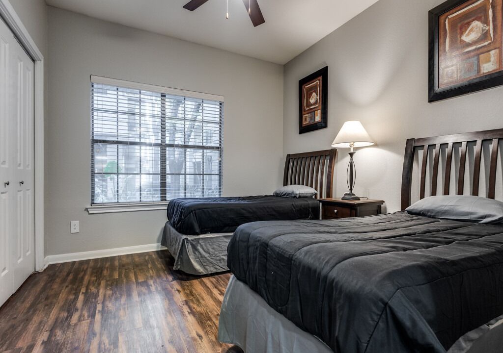 Photo of Bedroom in Oak Lawn
