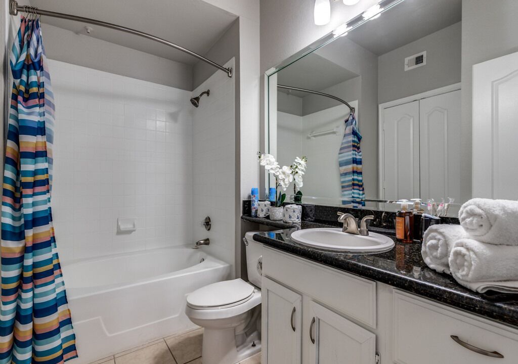 Photo of Bathroom in Oak Lawn