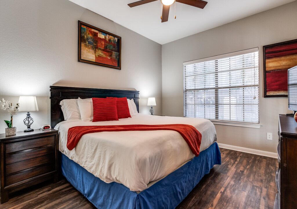 Photo of Bedroom in Oak Lawn