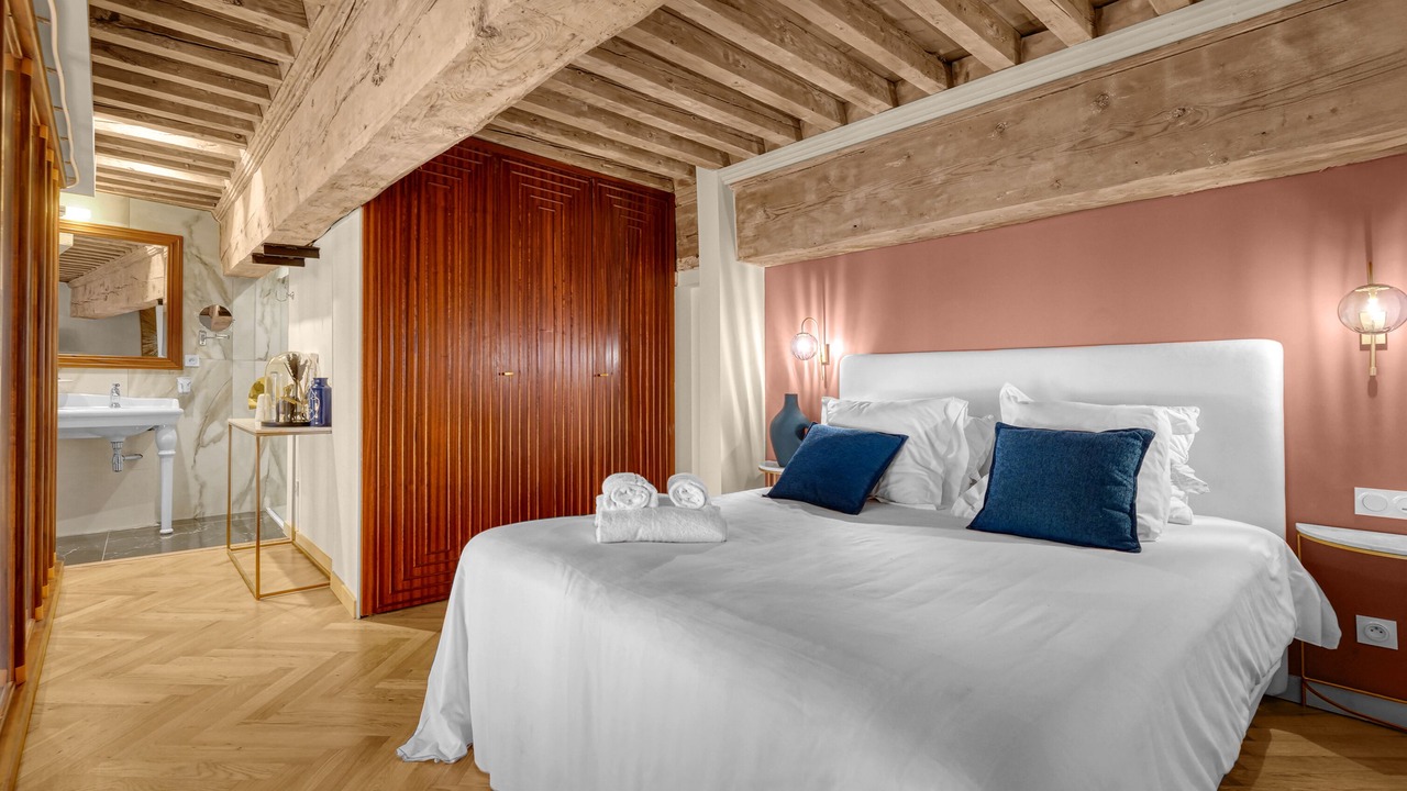 Photo of Bedroom in Saint-Georges