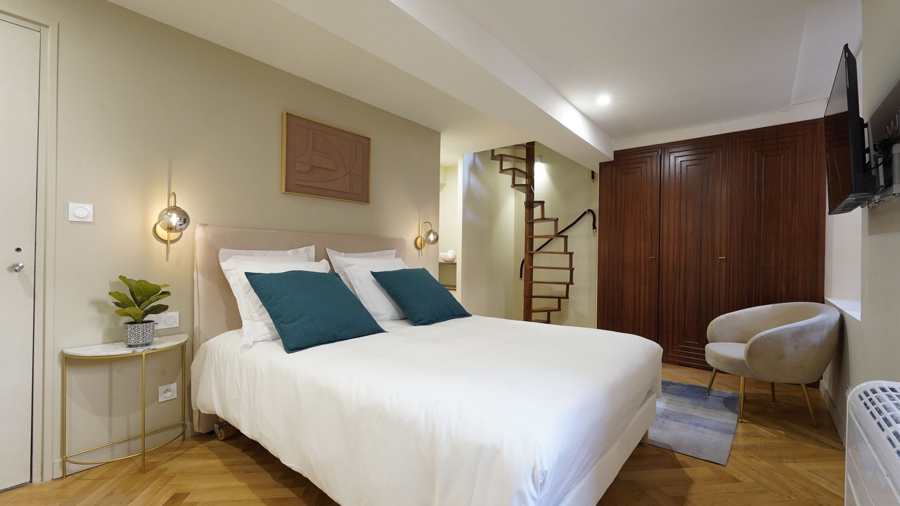 Photo of Bedroom in Saint-Georges