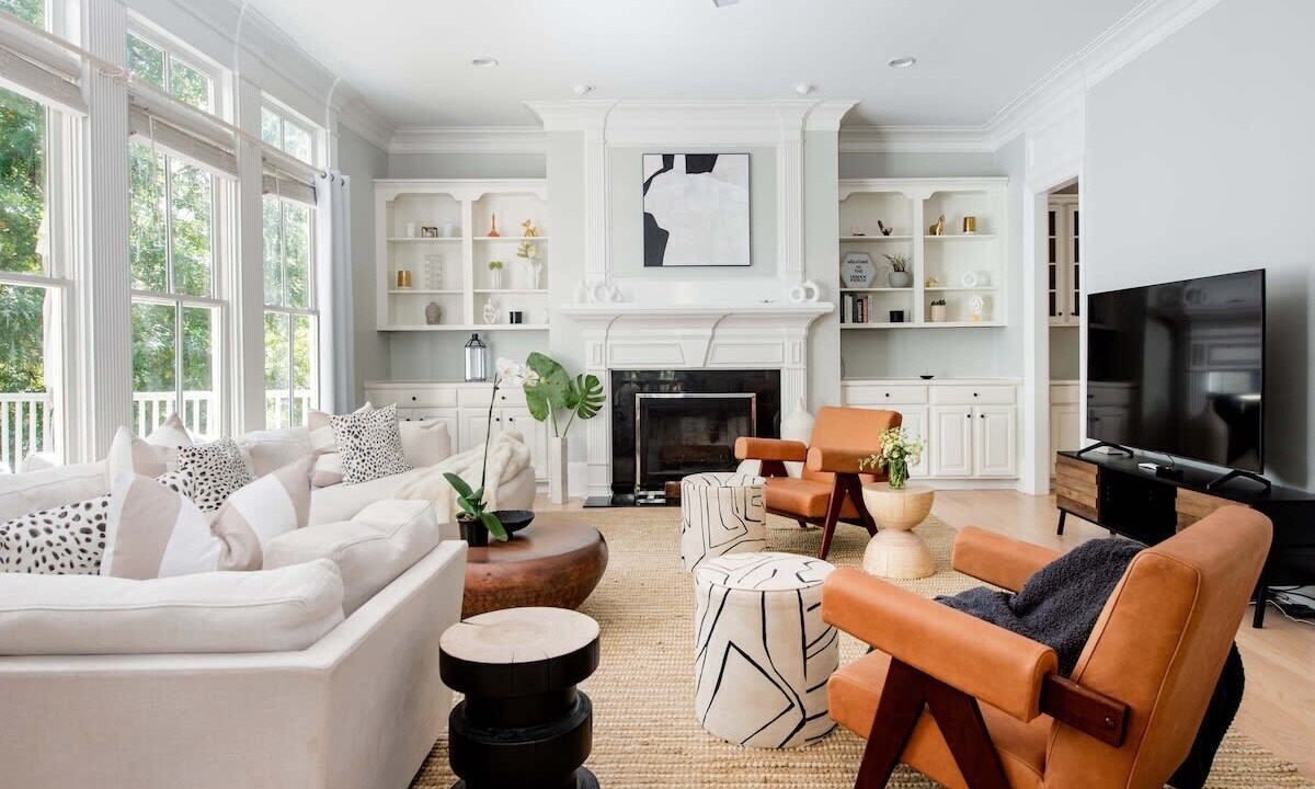 Photo of Livingroom in Inman Park