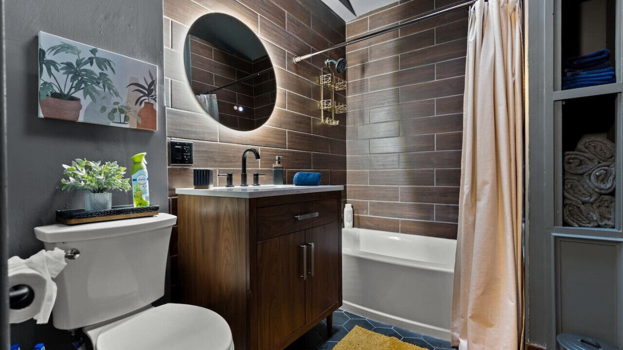 Photo of Bathroom in New Britain