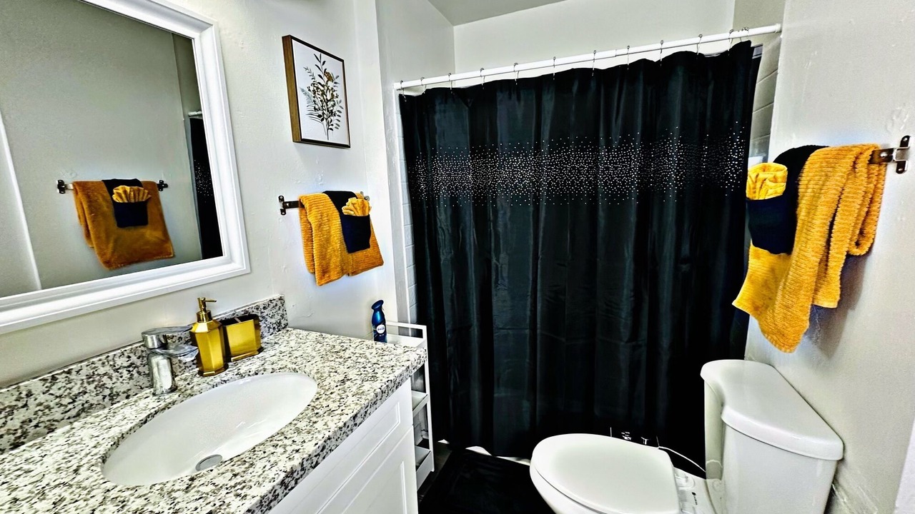 Photo of Bathroom in Midtown Sacramento