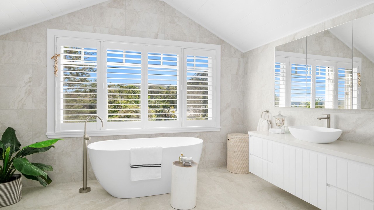 Photo of Bathroom in Avalon Beach