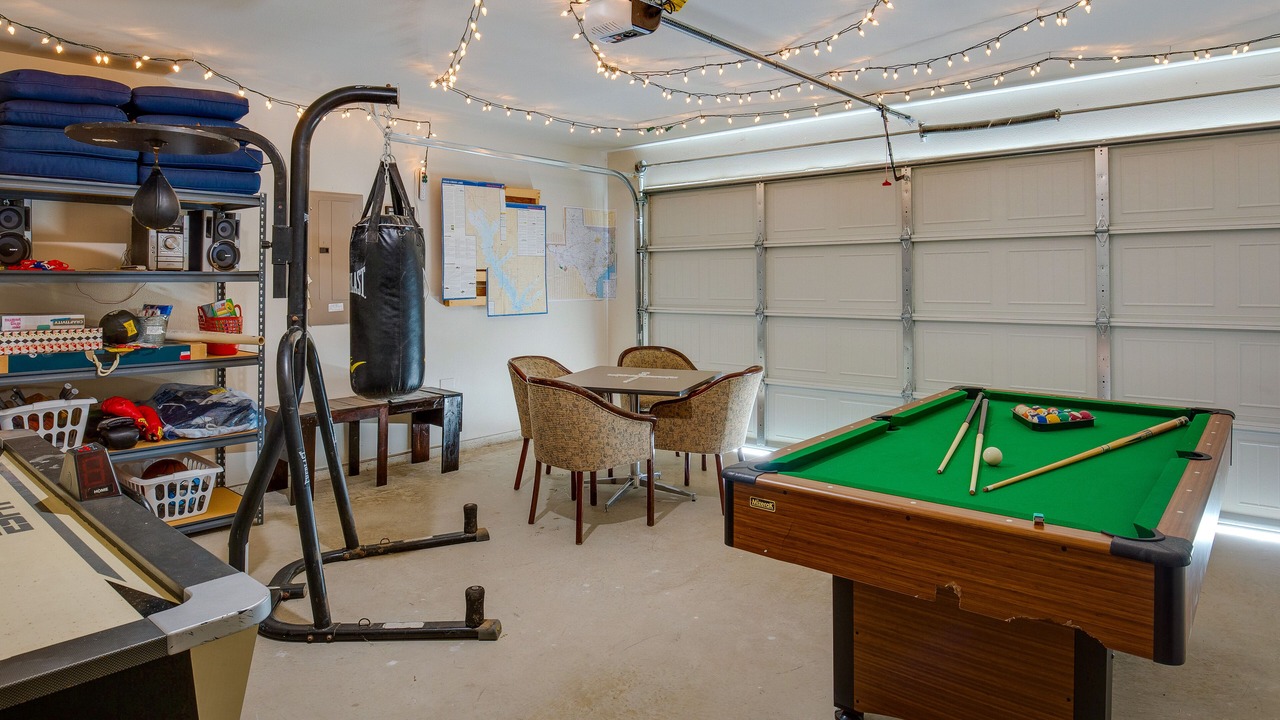 Photo of Bedroom in Gun Barrel City