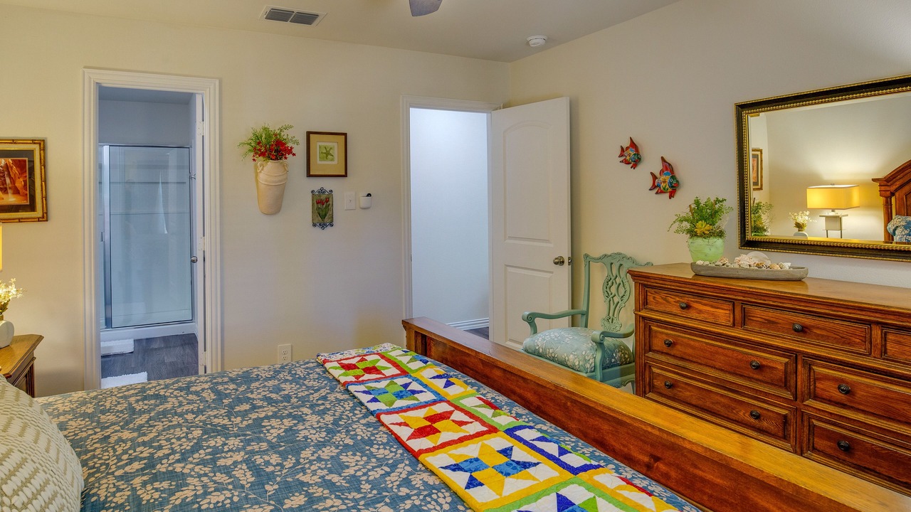 Photo of Bedroom in Gun Barrel City