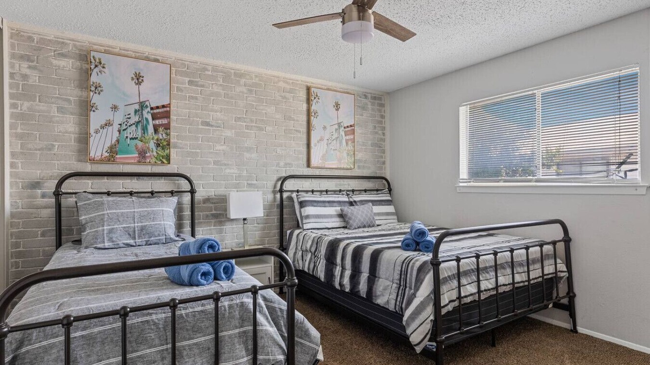 Photo of Bedroom in Southwest Carrollton