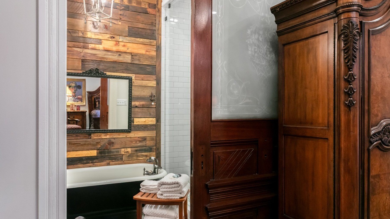 Photo of Bathroom in Natchez