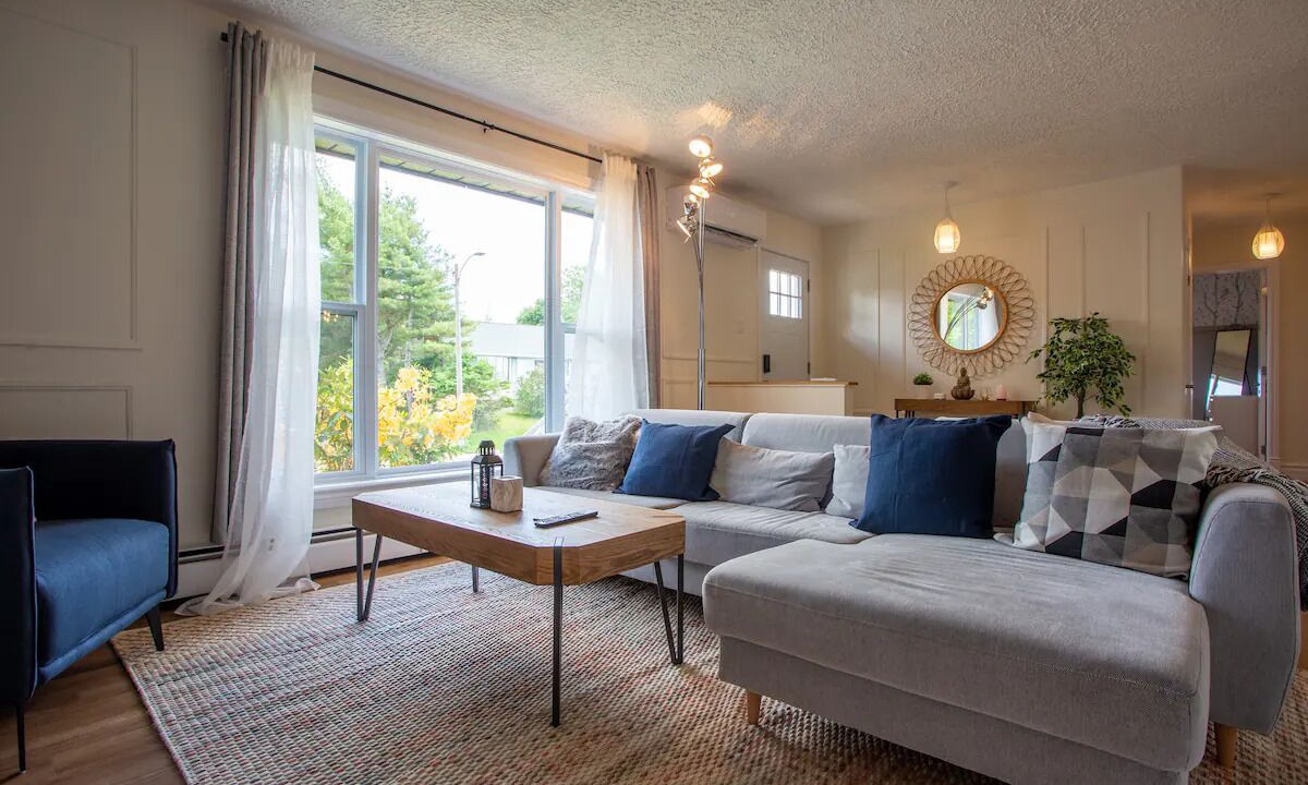 Photo of Livingroom in Lower Sackville